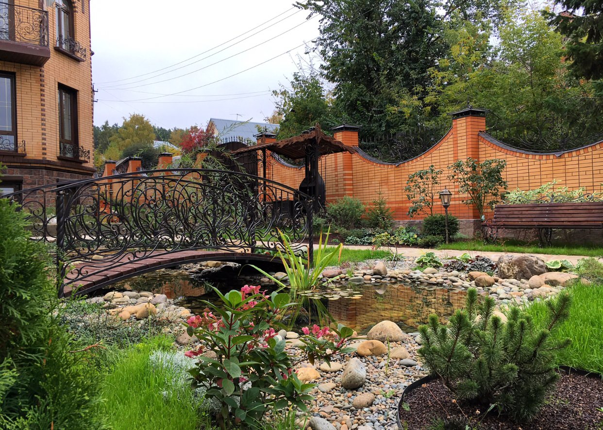 Ландшафтный дизайн участка 8,5 соток.