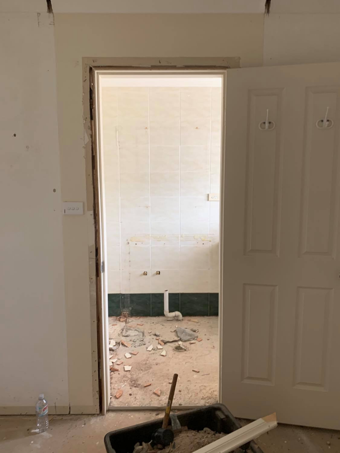 До и после: 3 маленьких ванных комнаты — от 3 до 6 кв.м