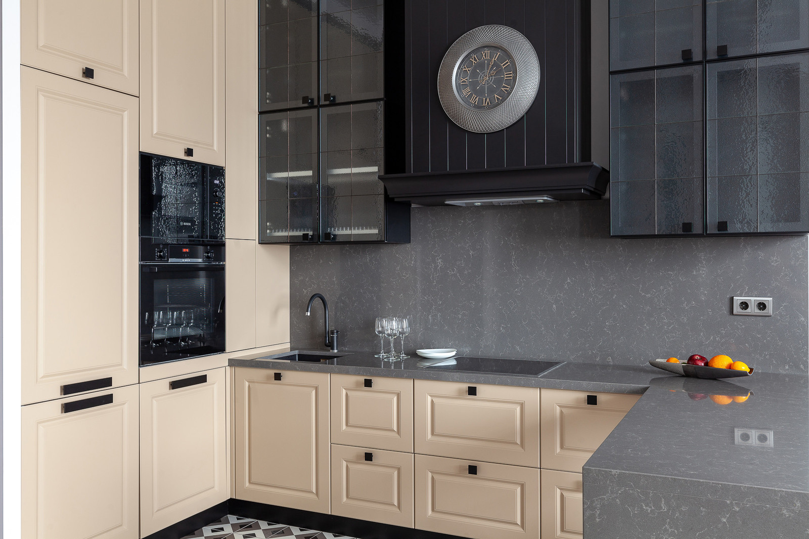 Квартира у метро Чертановская, этаж 20