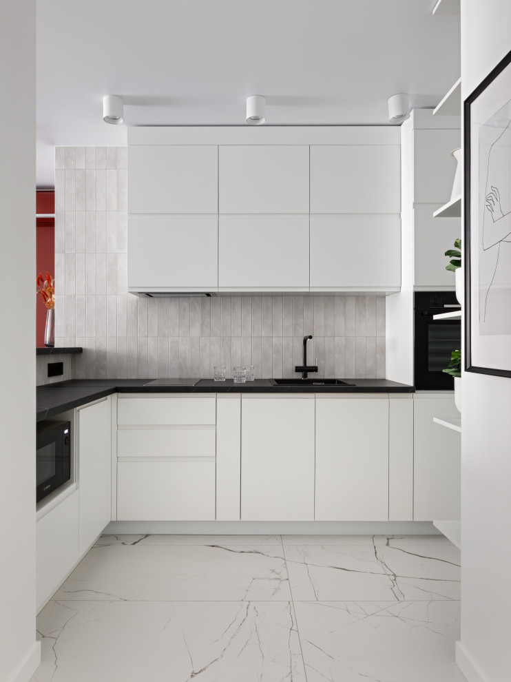 Цветовой минимализм в арендной квартире .