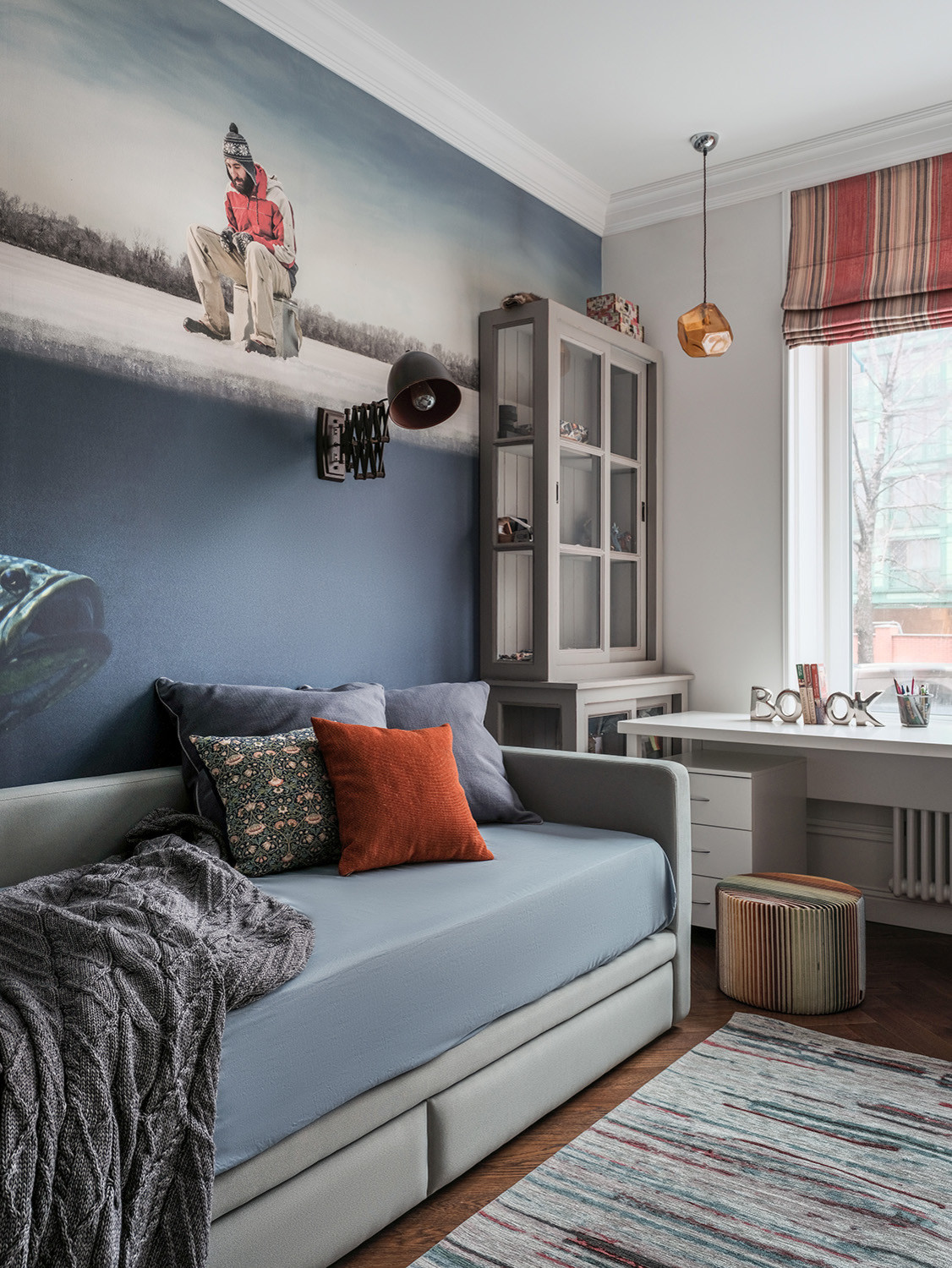 Квартира кинорежиссера и его музы на Патриарших прудах.