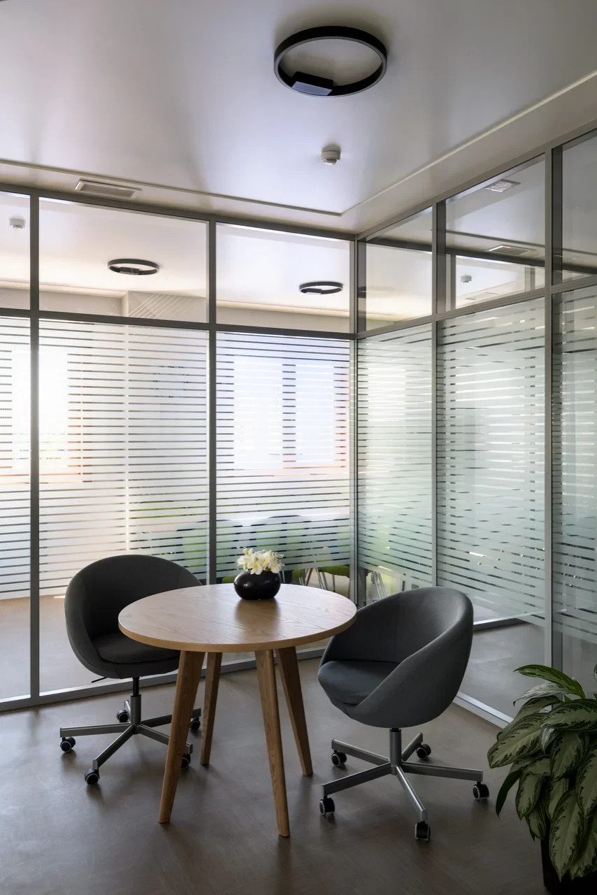 Обложка проекта: Офисный вопрос