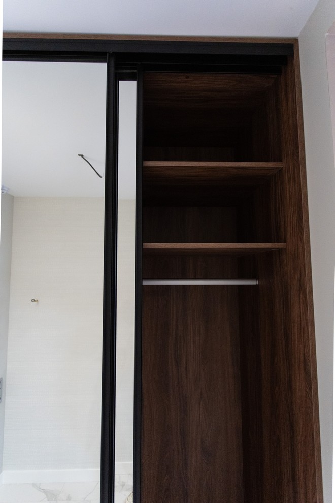 Шкаф-купе raumplus R720 в прихожую