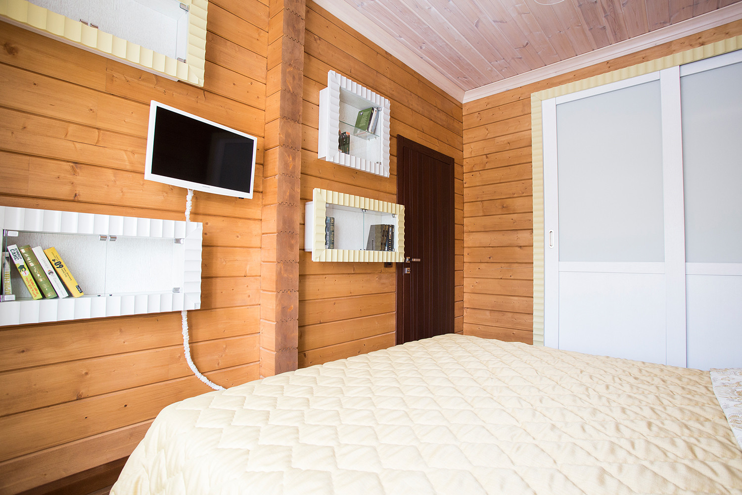 Царица Лесных Озер