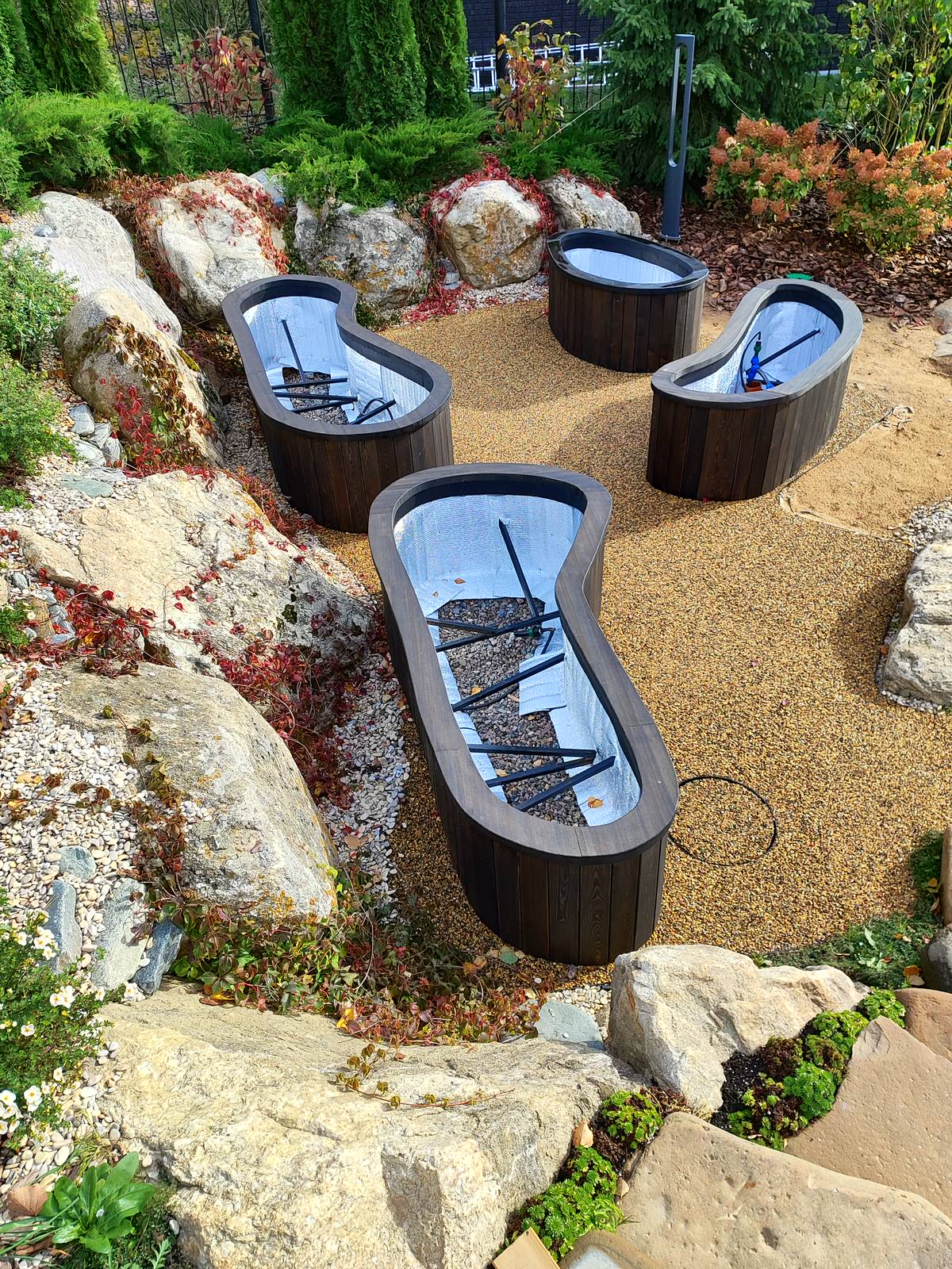 В работе 2023 и старше