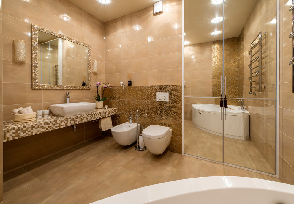 С видом на Москва-реку