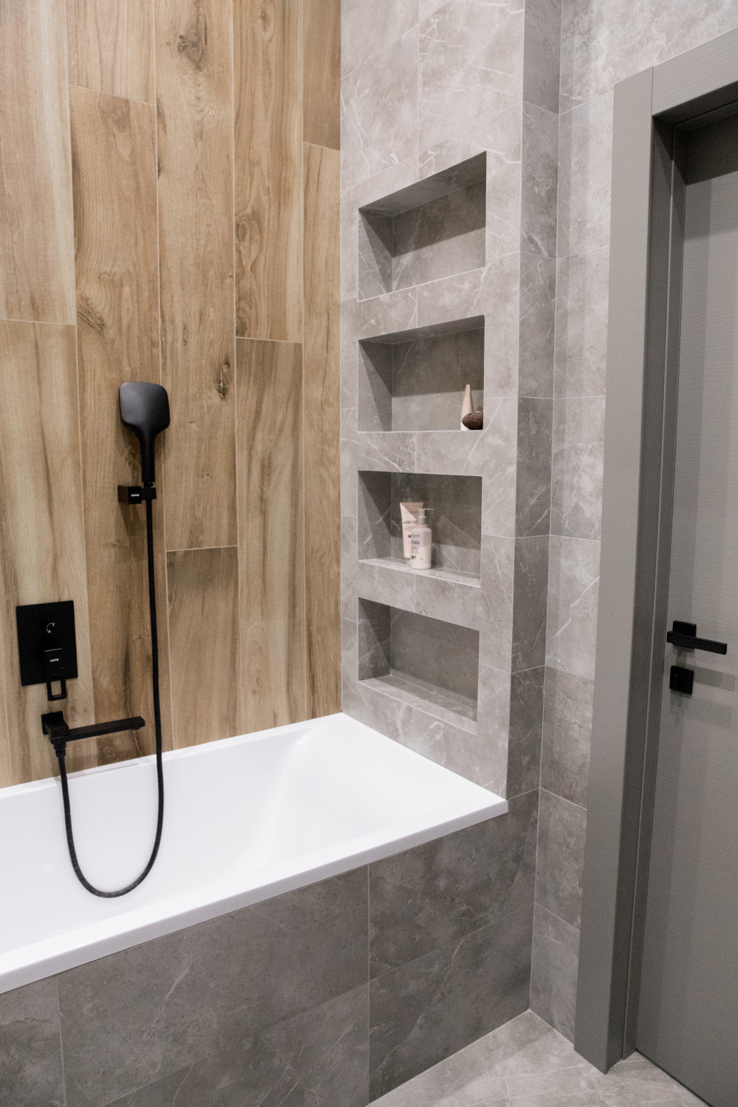 Небесно синий в ЖК Новочеремушкинская 17