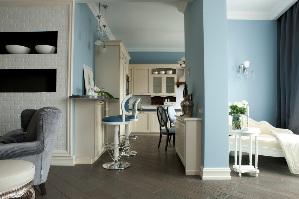 Лишних стен не бывает: Как обыграть конструктив в оформлении интерьера