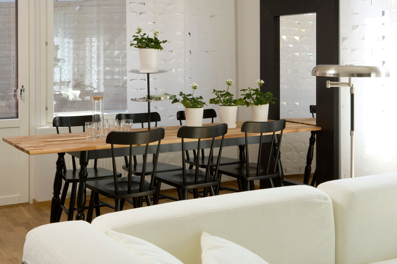 Интерьер. Покрашенные объекты