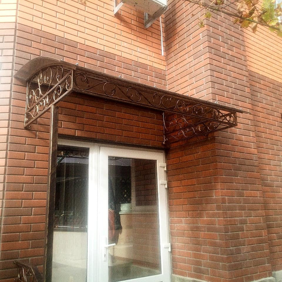 Навесы (кованые) из сотового поликарбоната