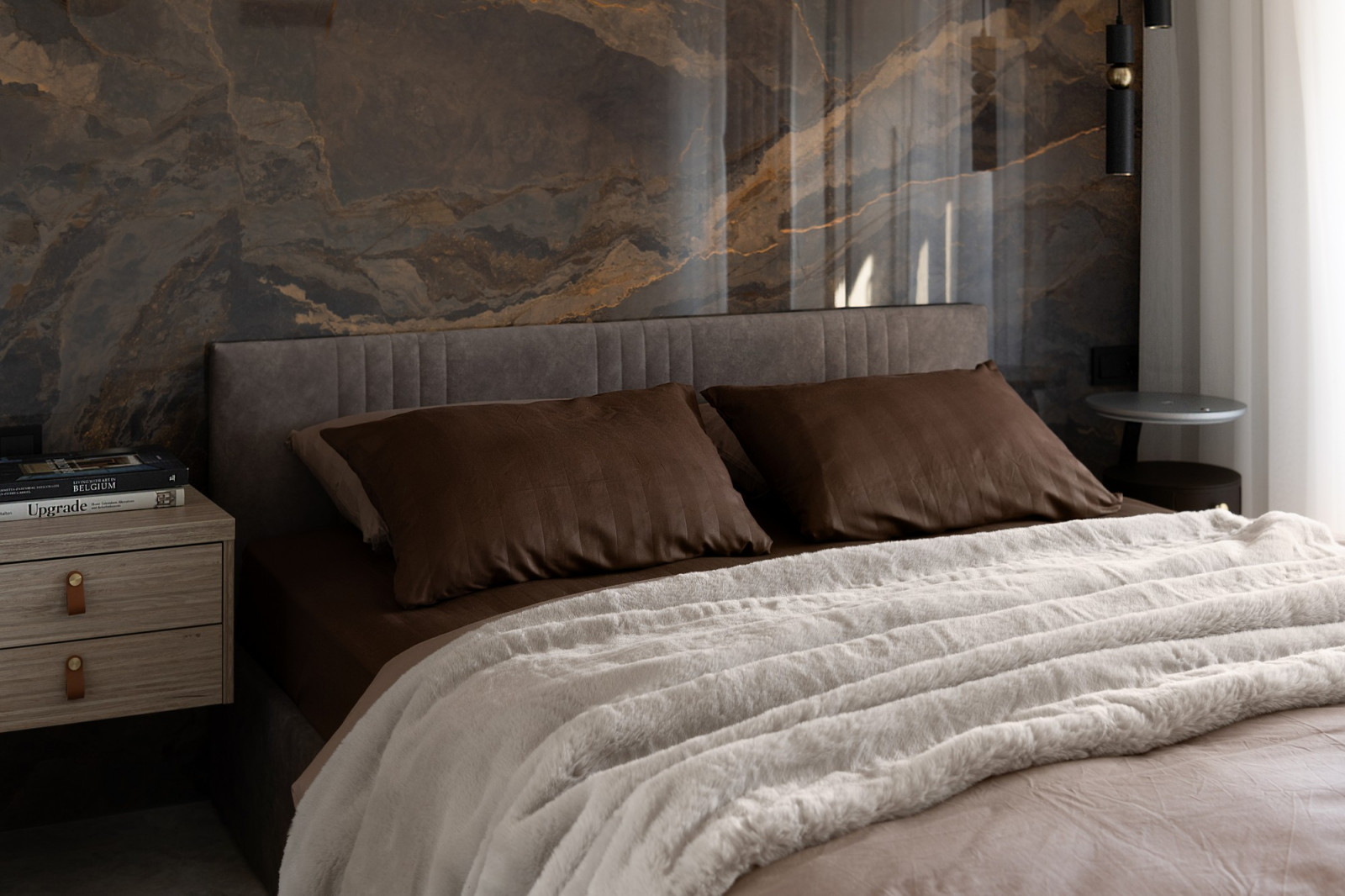 Обложка проекта: Реализация проекта однокомнатной квартиры 83 серия в г. Владивосток