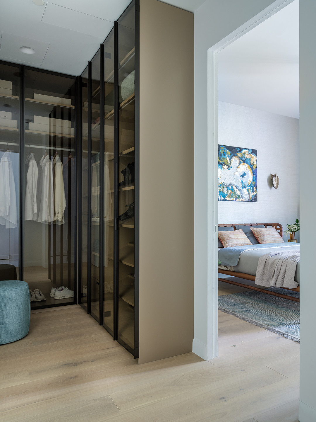 Двухкомнатные апартаменты в премиальном комплексе в Сочи