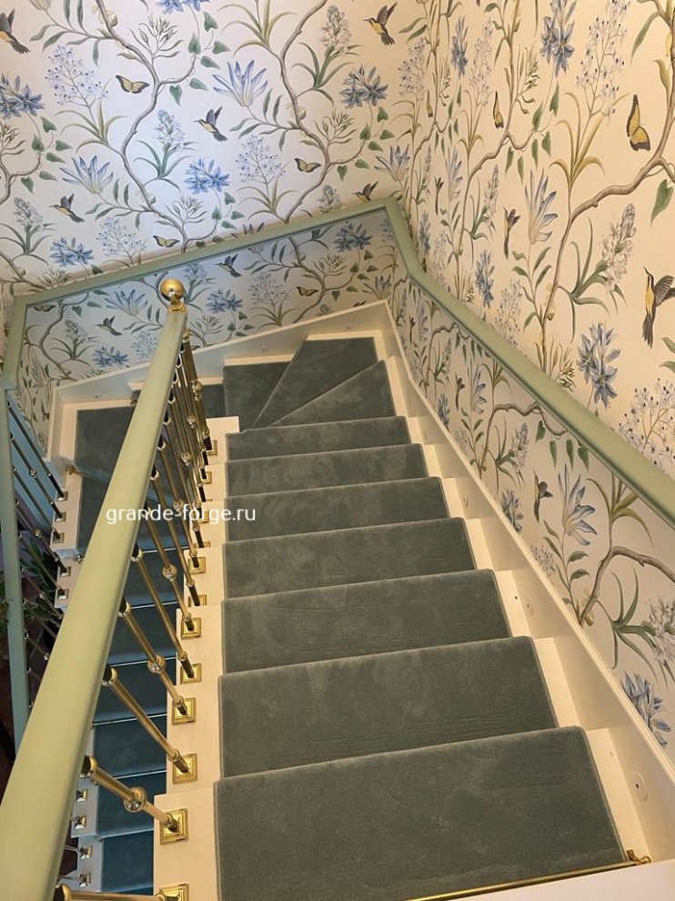 Лестница, латунное ограждение, Grande forge(Франция), коллекция "Графиня"