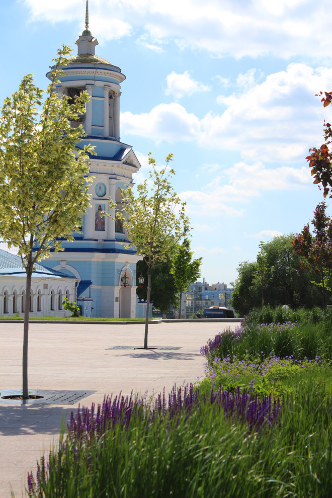 Цветники Советской площади