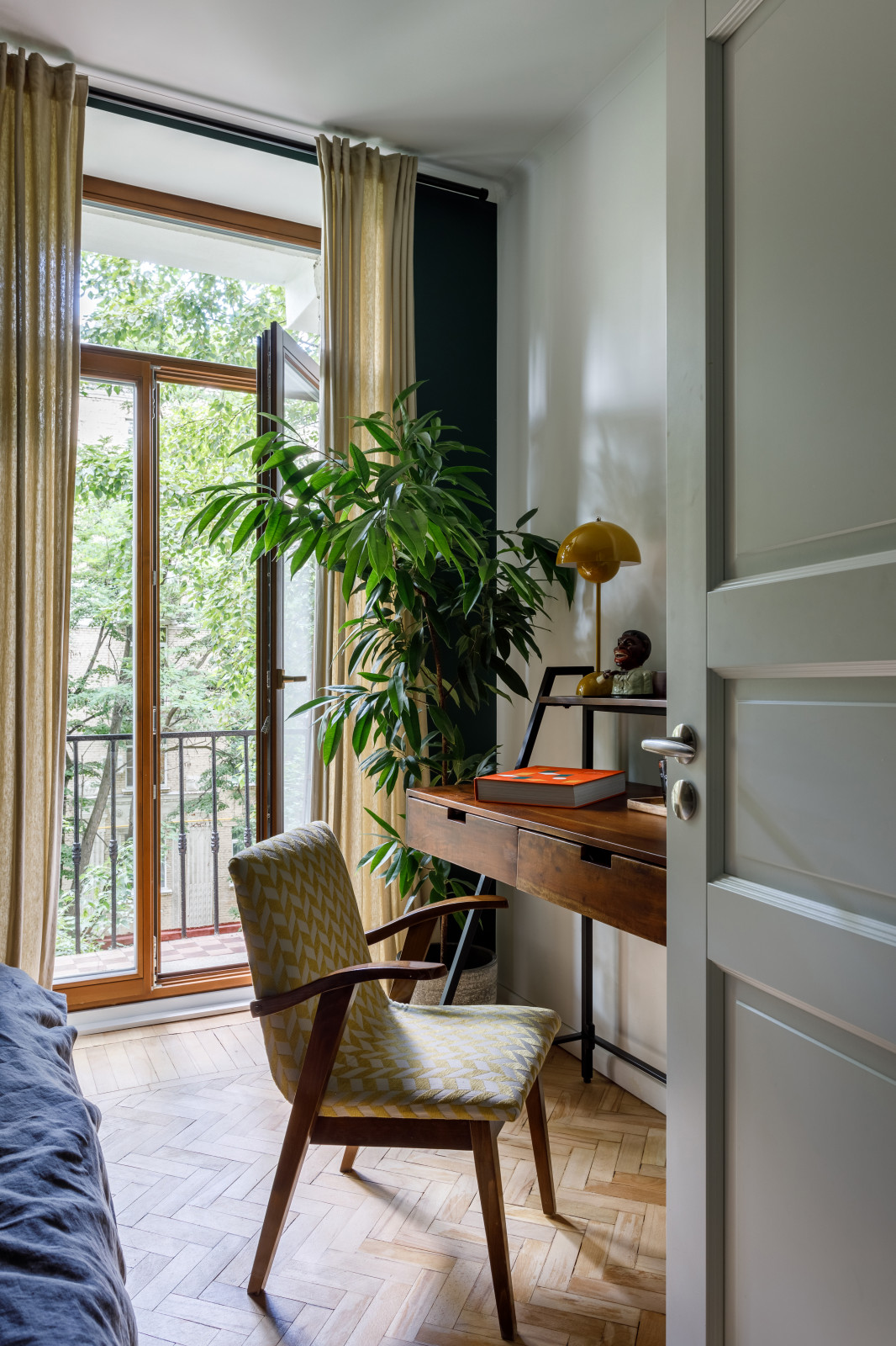 Сталинка на октябрьском поле