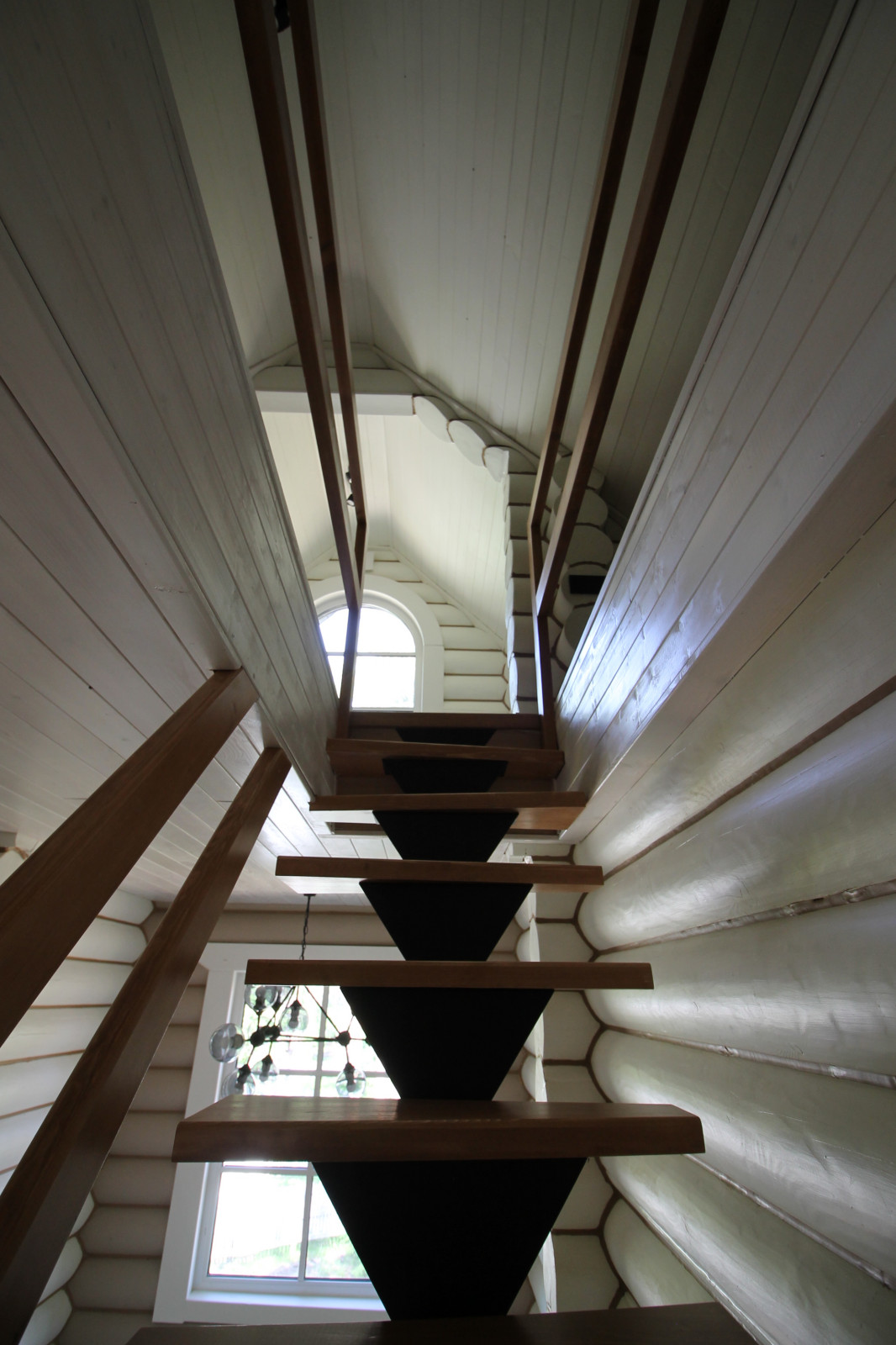 Срубовой коттедж 38 в п.Рощино, Ленинградская обл. Царство-Королевство