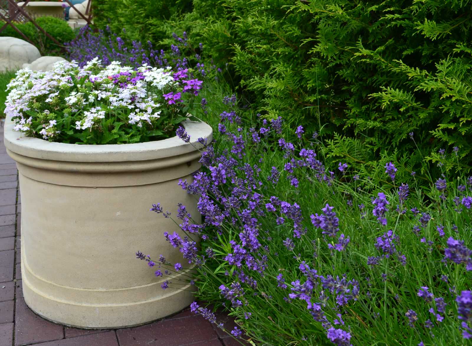 Выставка скульптур и фонтанов