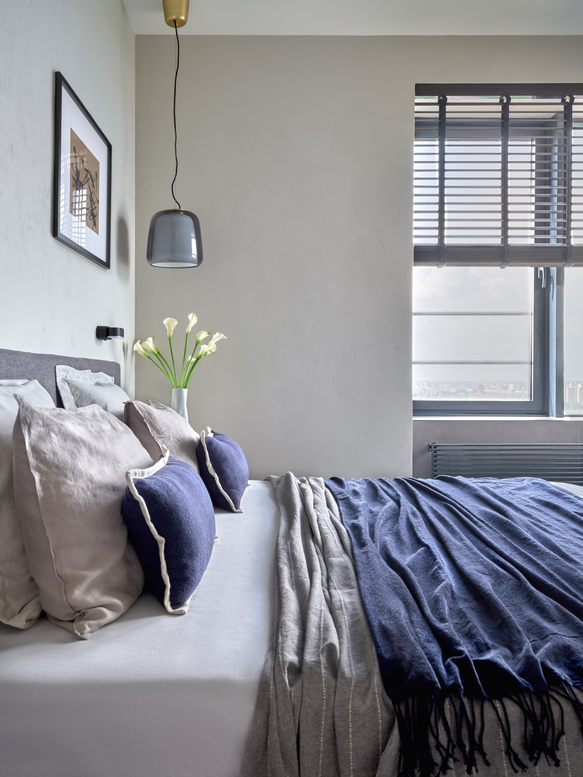 Аппартаменты на 35 этаже. Дизайнер Валерия Москалева. Публикация Elle Decoration