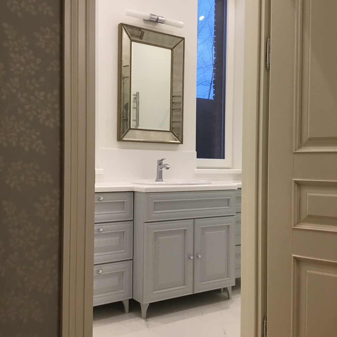 Дом 400 м в Подмосковье