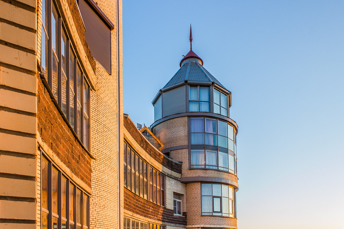 Фасады и прилегающие территории