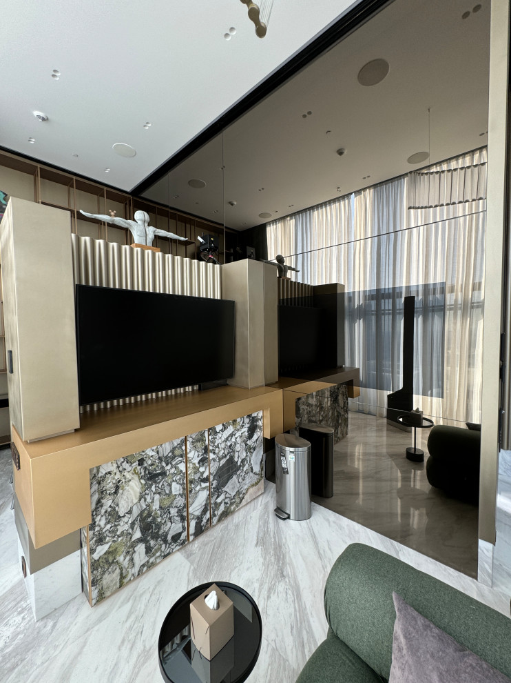 Шкаф с мини баром