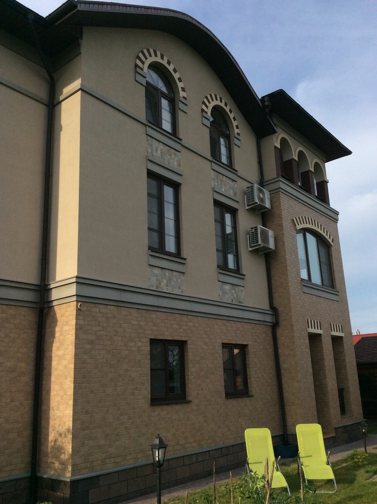 Частный жилой дом