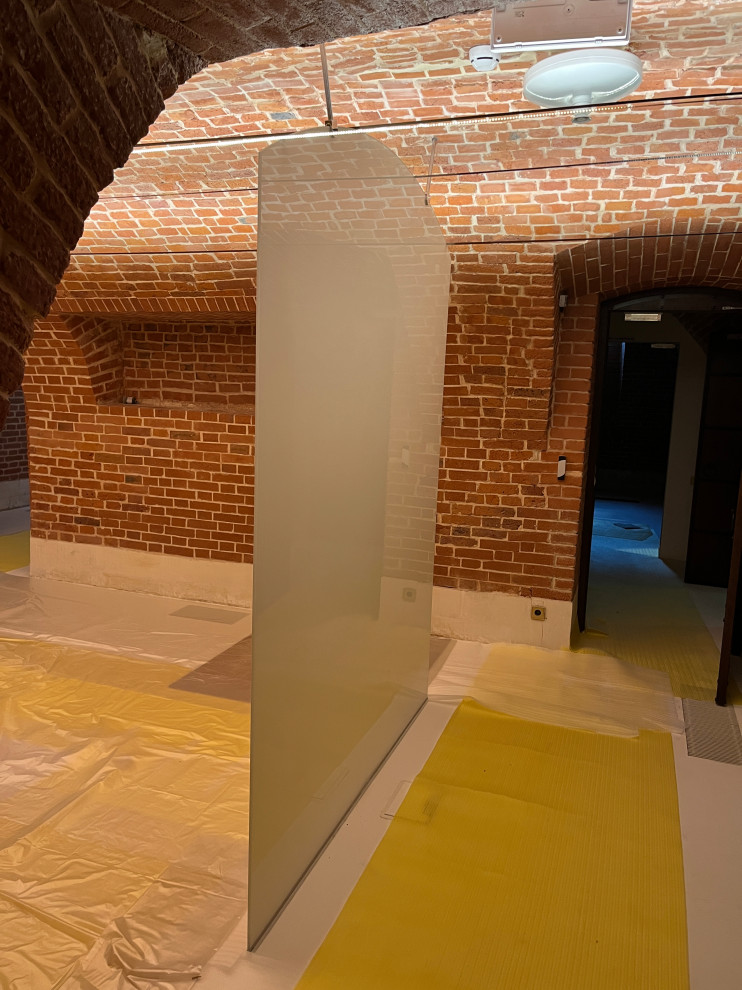 Стеклянные перегородки