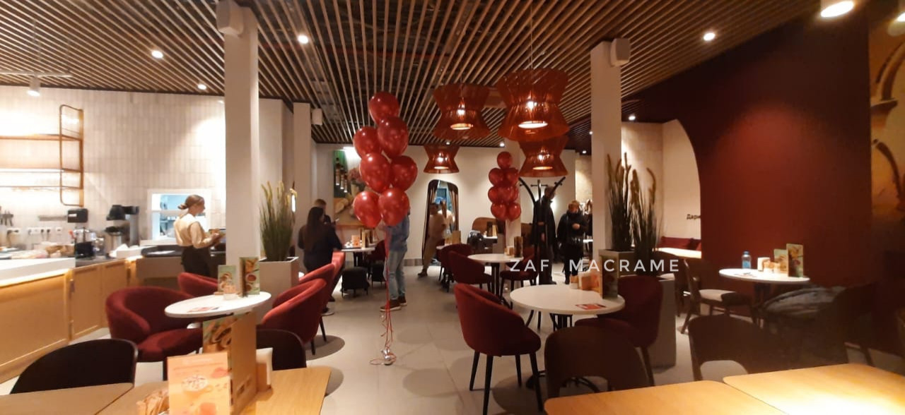 Обложка проекта: Освещение в рестораны «Шоколадница» в Москве