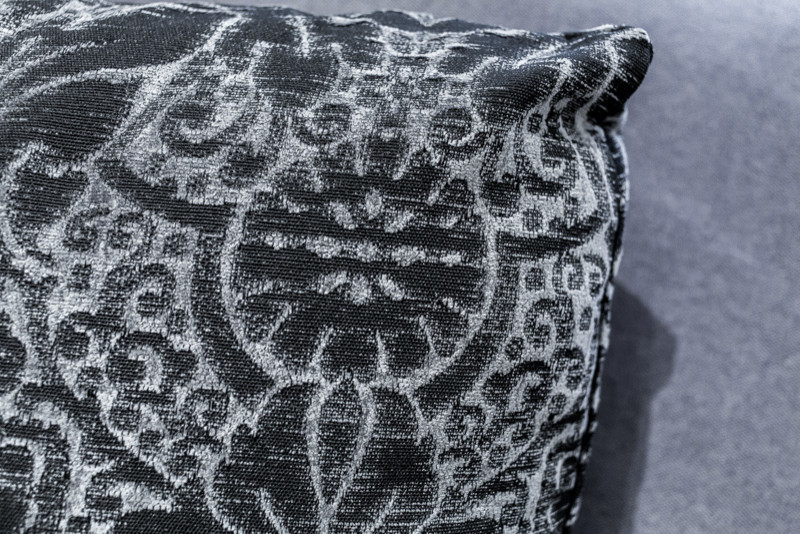 Квартирный вопрос. В греческом зале