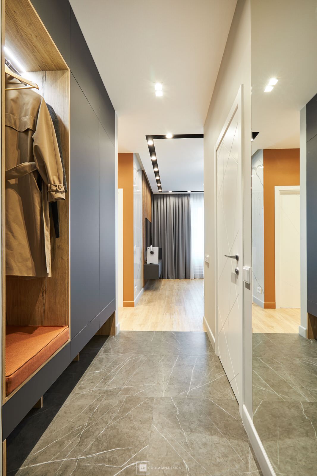 Двухкомнатная квартира с большим угловым окном