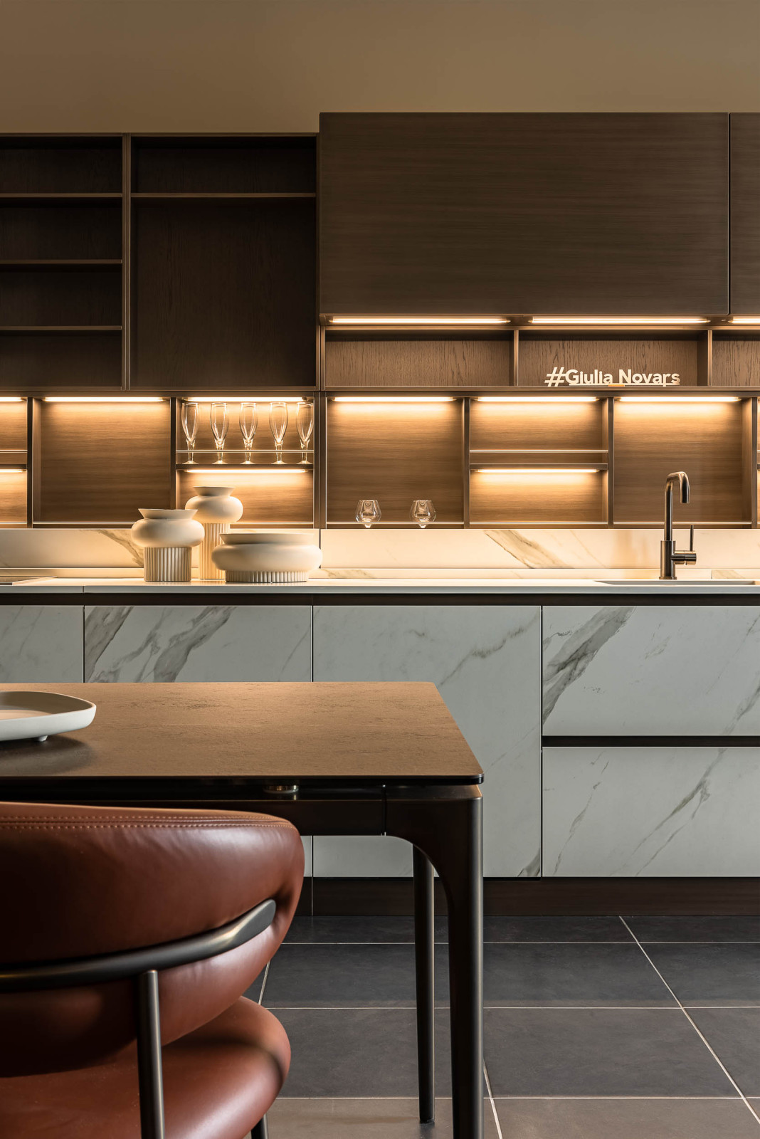 Обложка проекта: Интерьерный салон