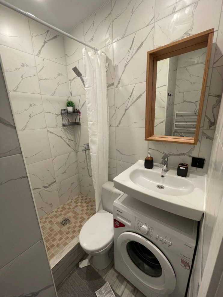 Деление на 3 студии квартиры 55 м2