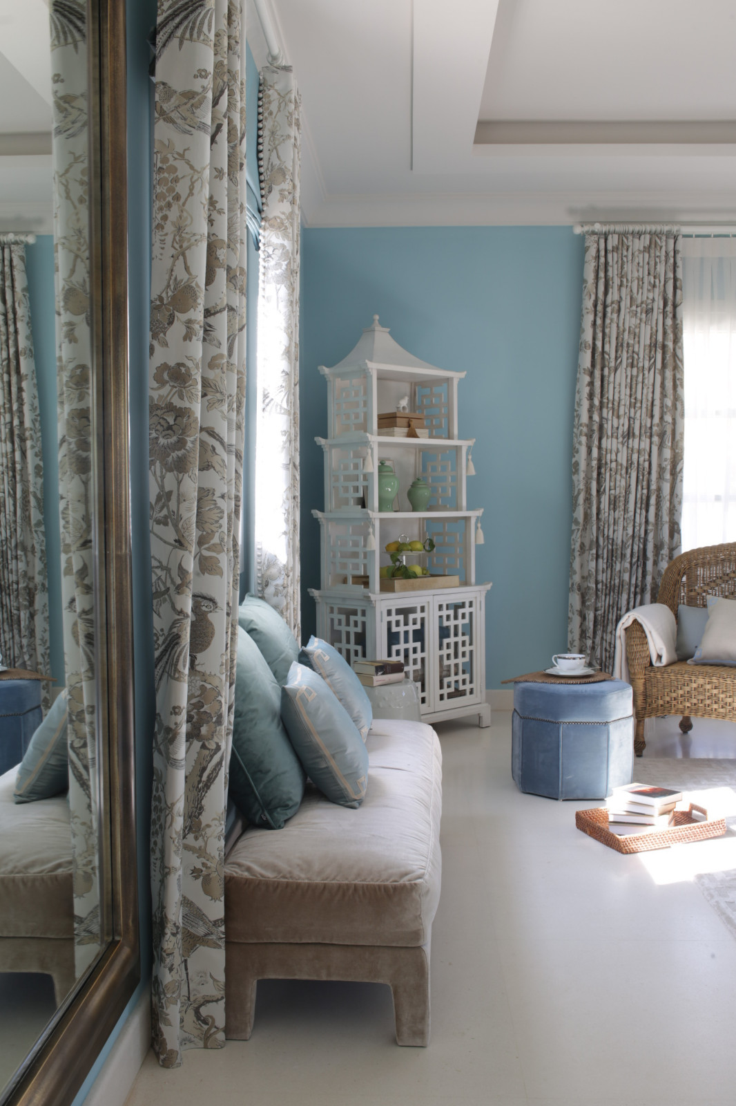 Вилла у моря