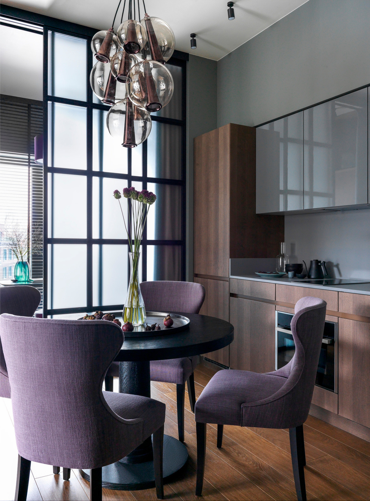 Один из реализованных нами проектов – кухня LEICHT LARGO-FG | TOPOS-A