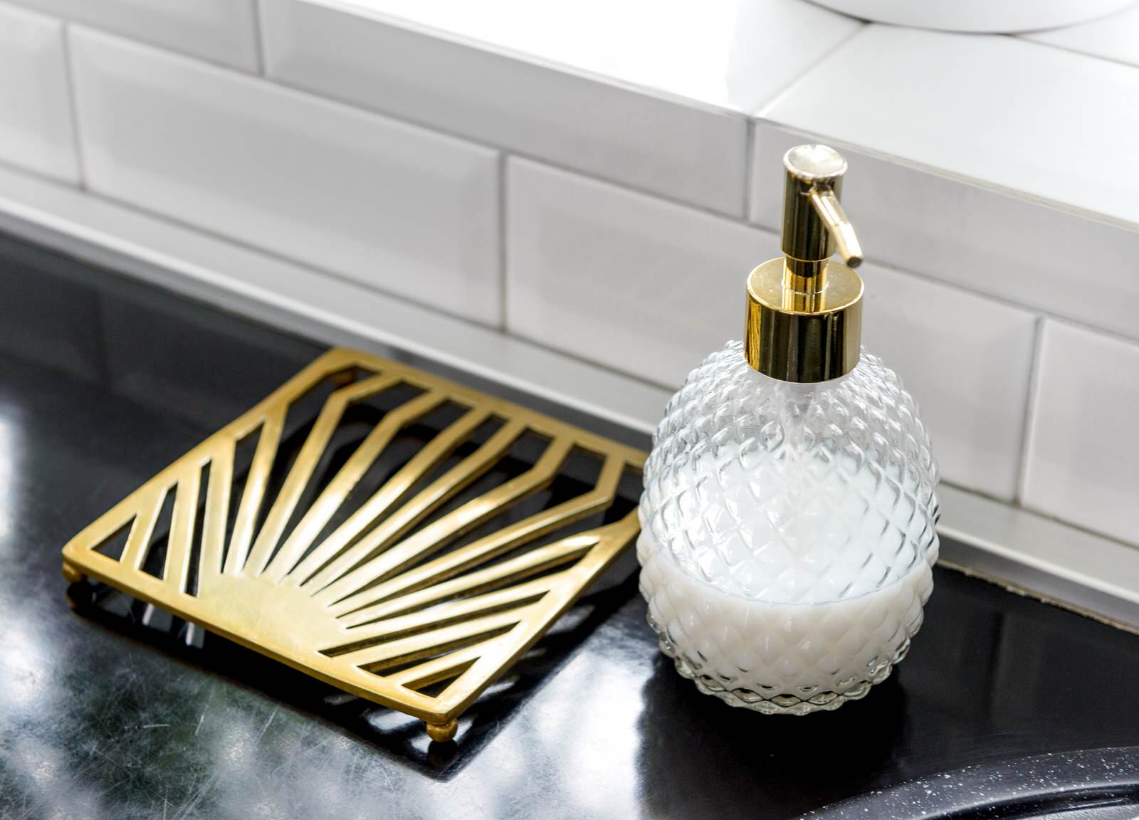 Скандинавский интерьер в немецком доме в российском городе.