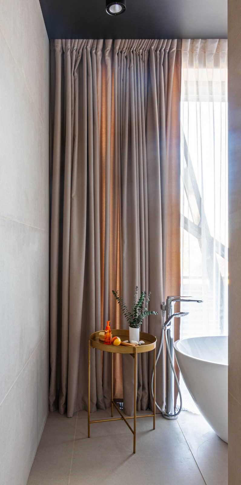 Дом на Холме