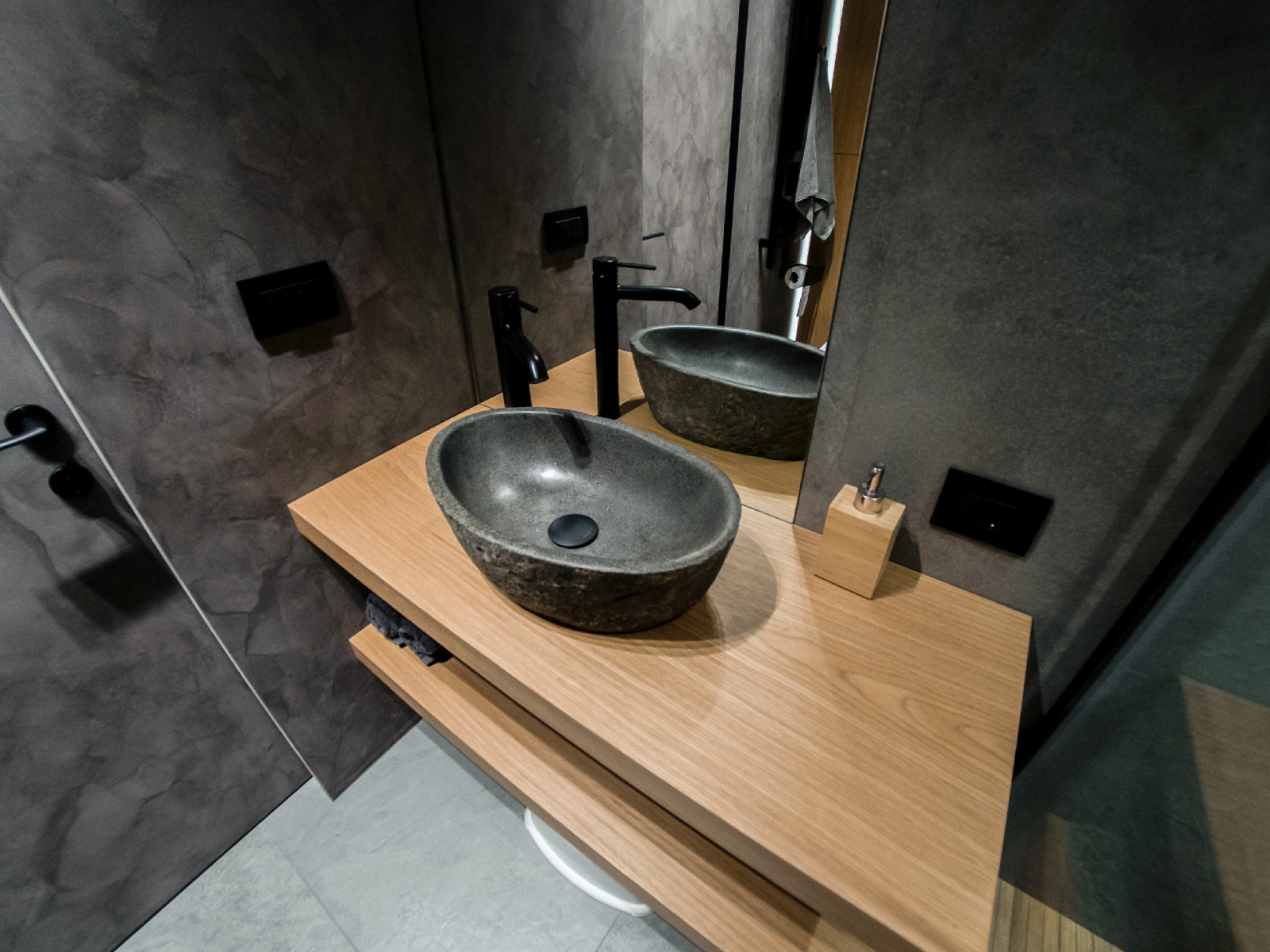 Интерьер квартиры ЖД Кандинский г. Екатеринбург