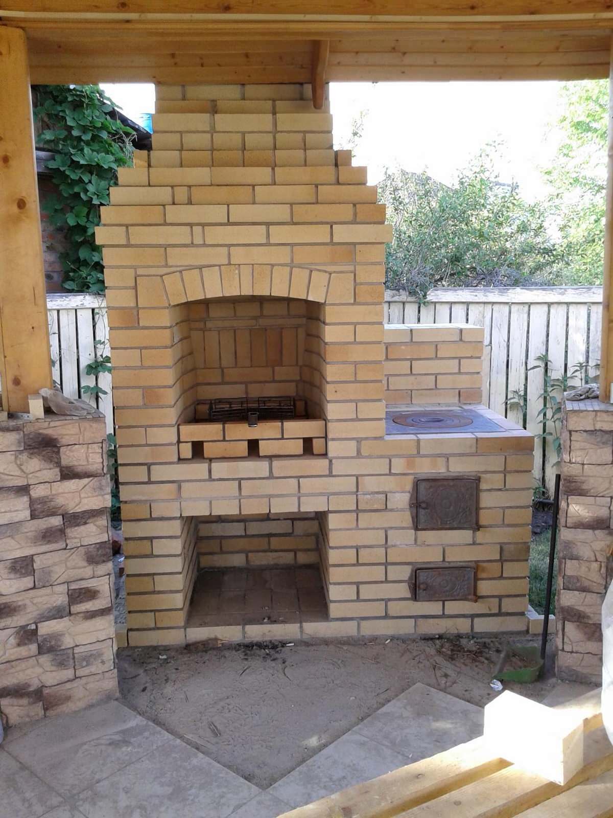 Барбекю с печью под казан