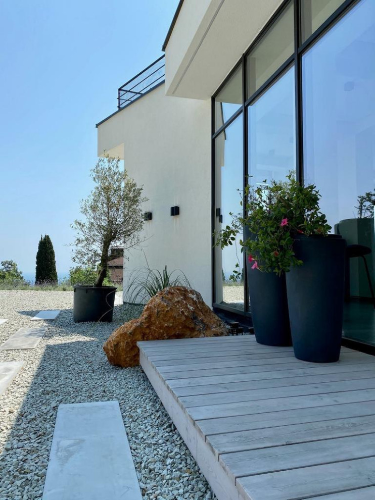 дом с видом на море