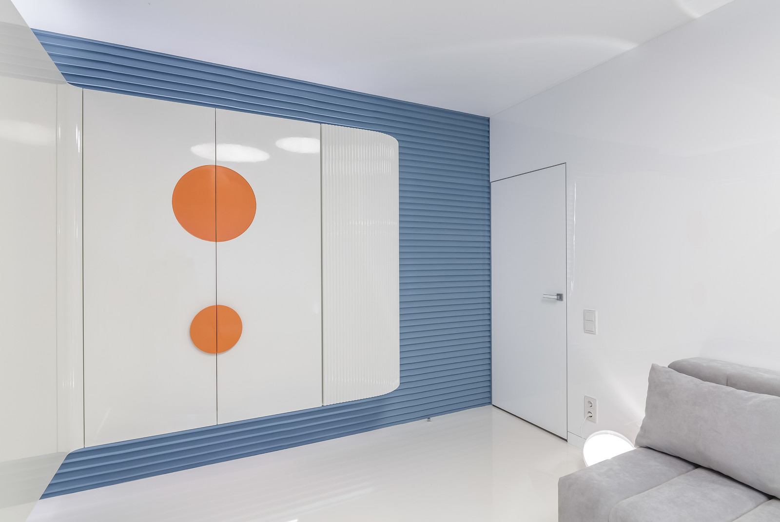 Космический люкс в гостиной для программы "Квартирный вопрос"