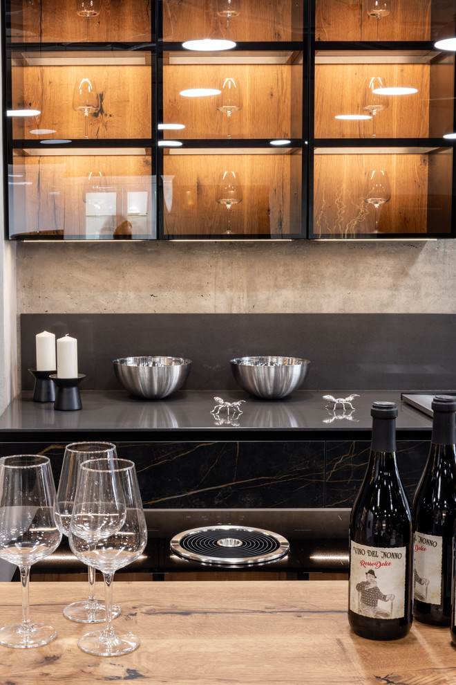 Giulia Novars, Москва ул. Мосфильмовская, д.53