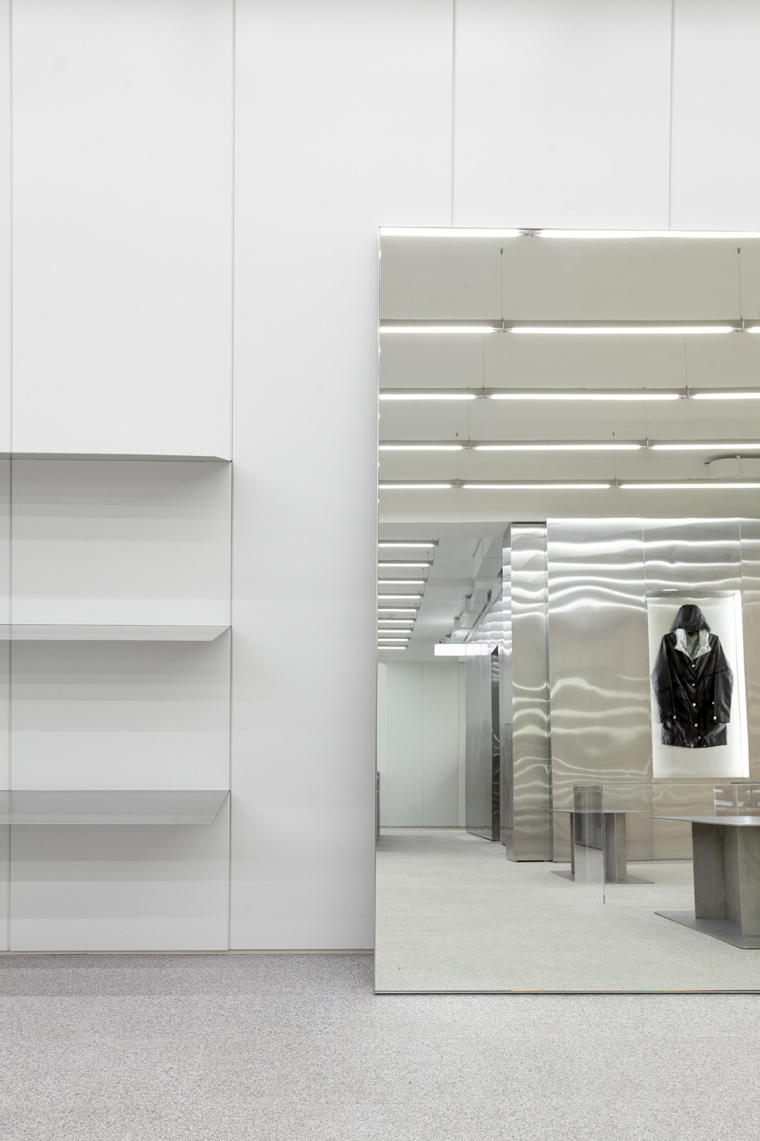 Флагманский магазин SHU в Санкт-Петербурге