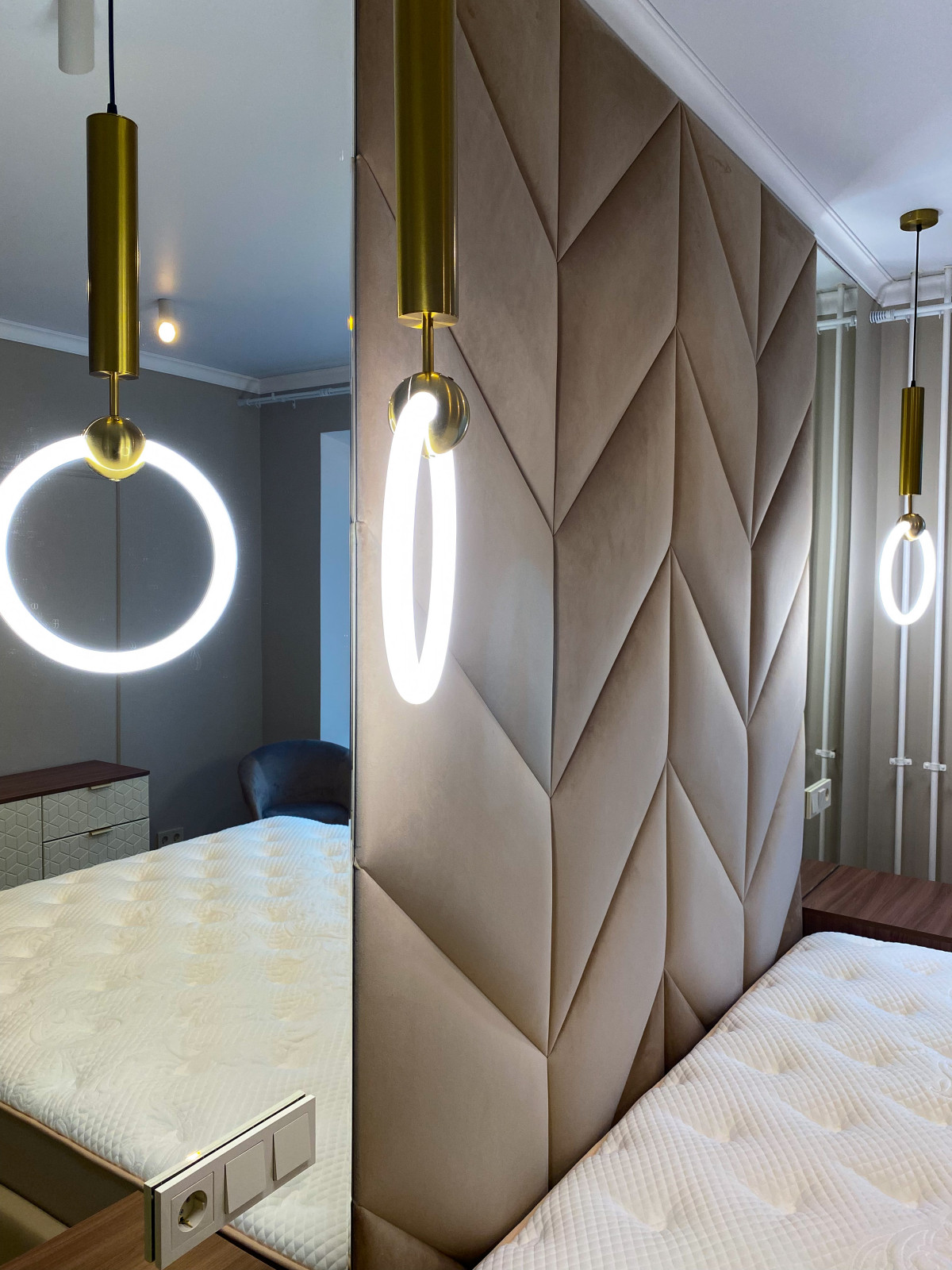 Обложка проекта: Мягкая панель с узором косички