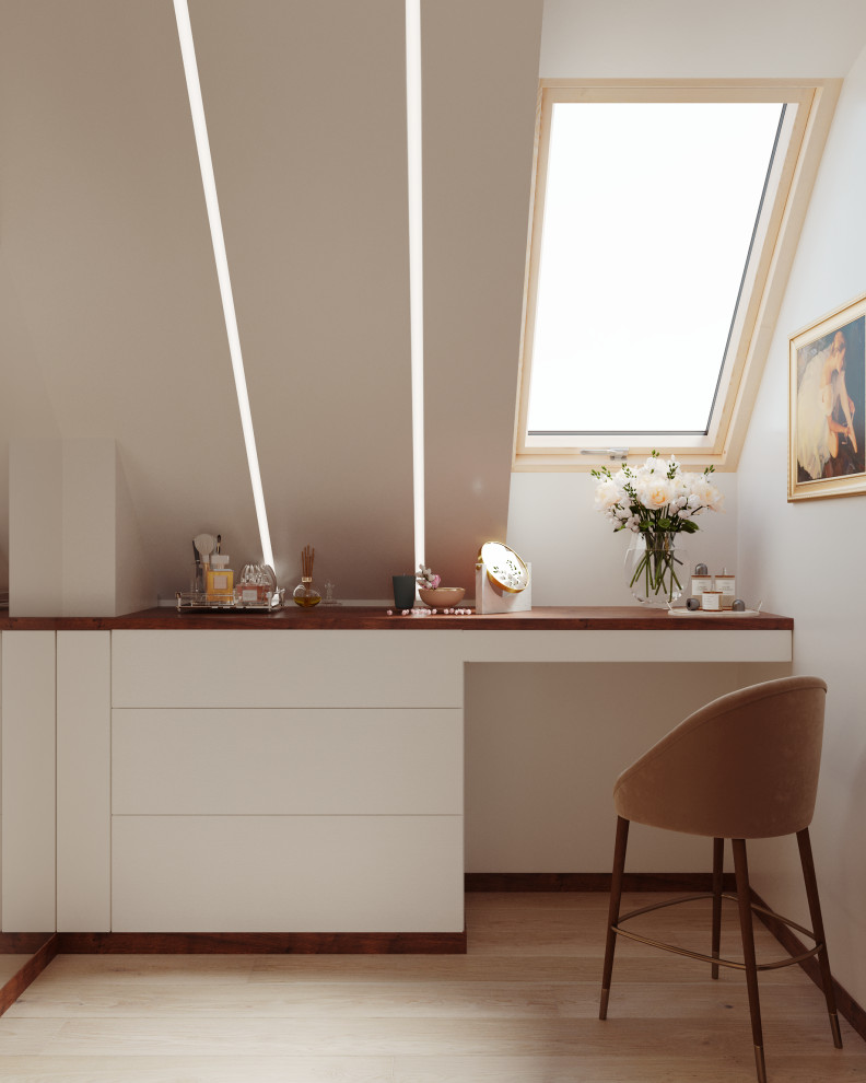 ДЕВИЧЬИ СПАЛЬНИ