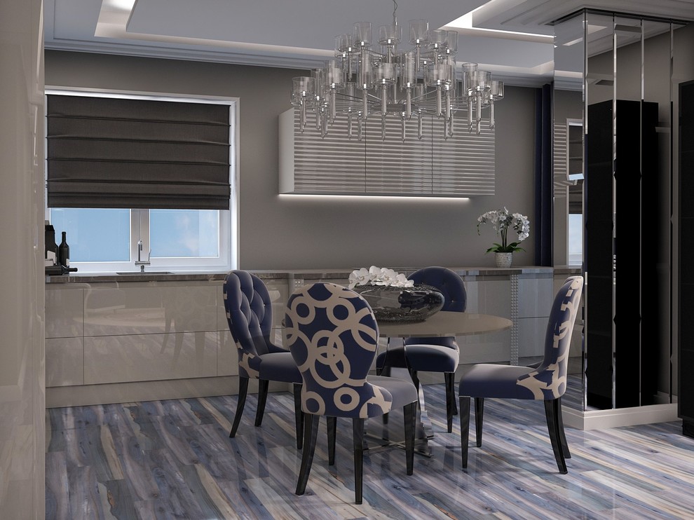 Двух уровнивая квартира г Калининград