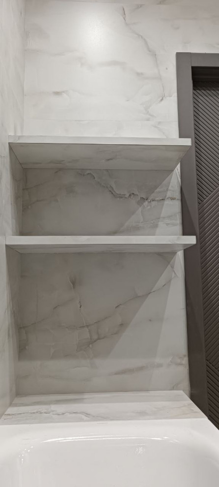 Парящие полки в ванной — максимум пользы, минимум лишнего