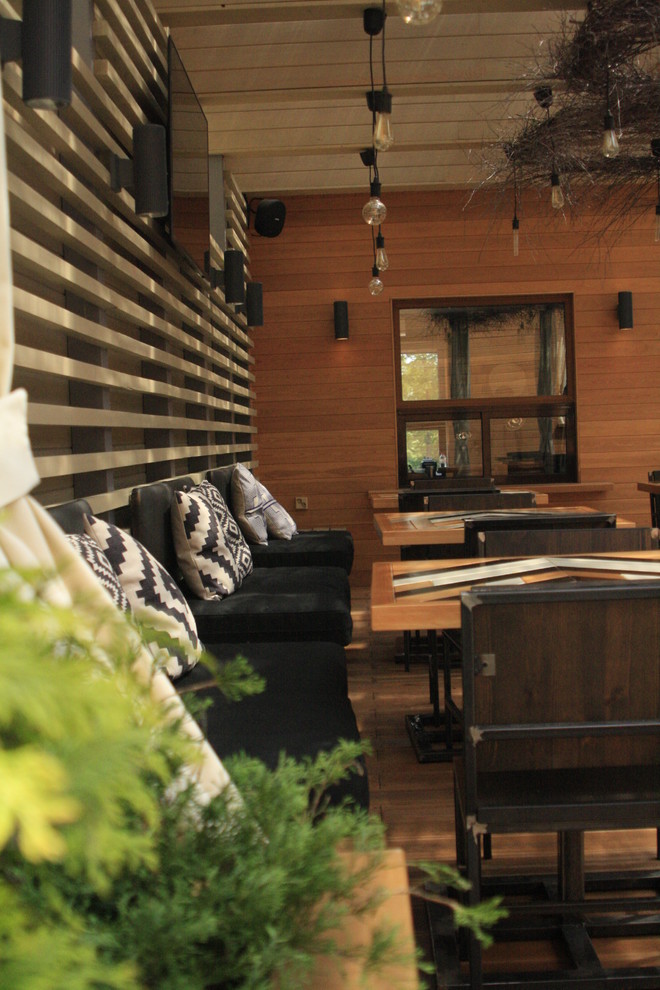 Обложка проекта: Декорирование летней террасы Ресторана