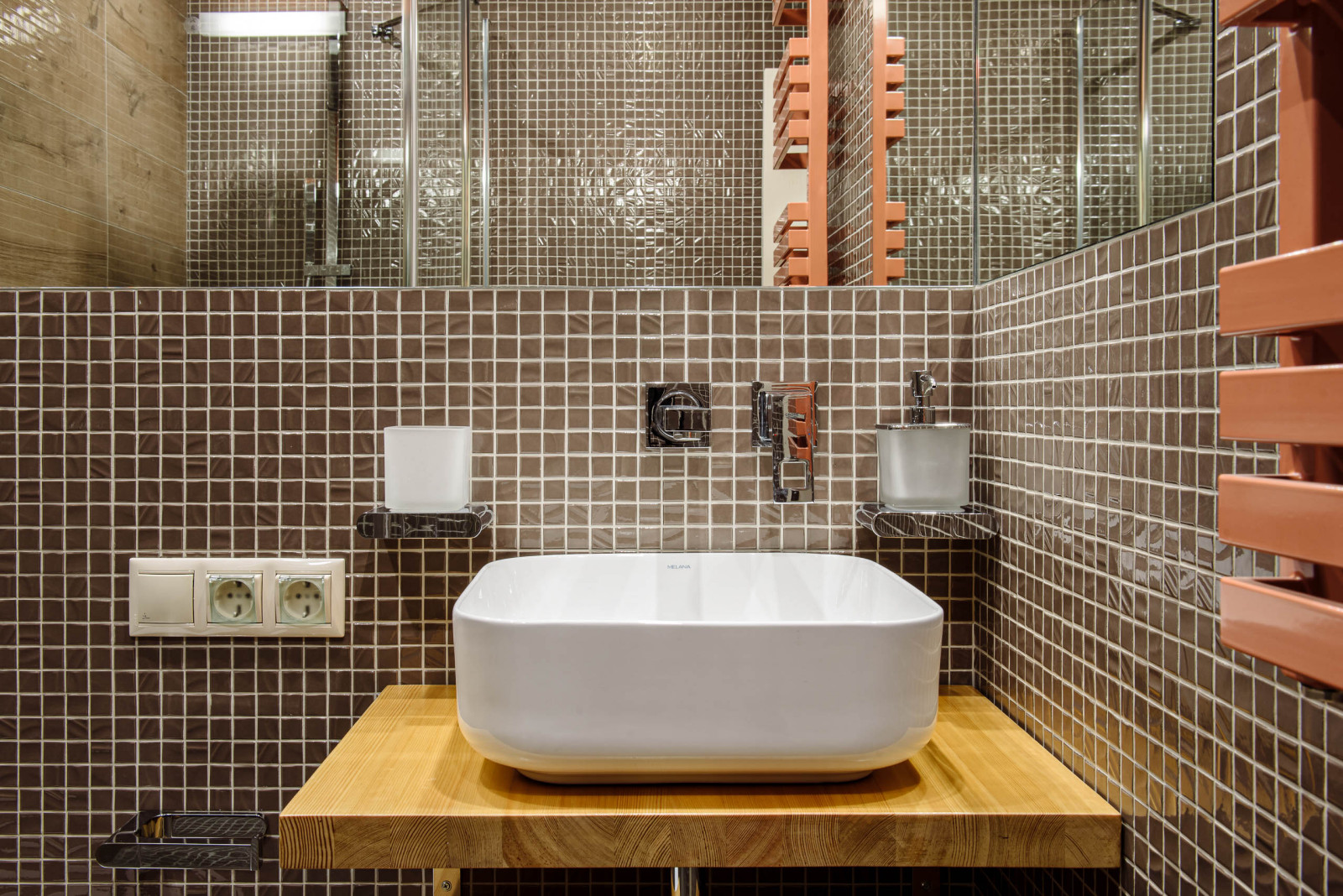 Душевая комната