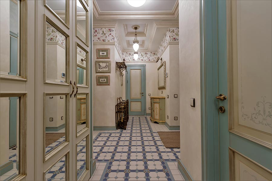 Обложка проекта: Окрашенные двери