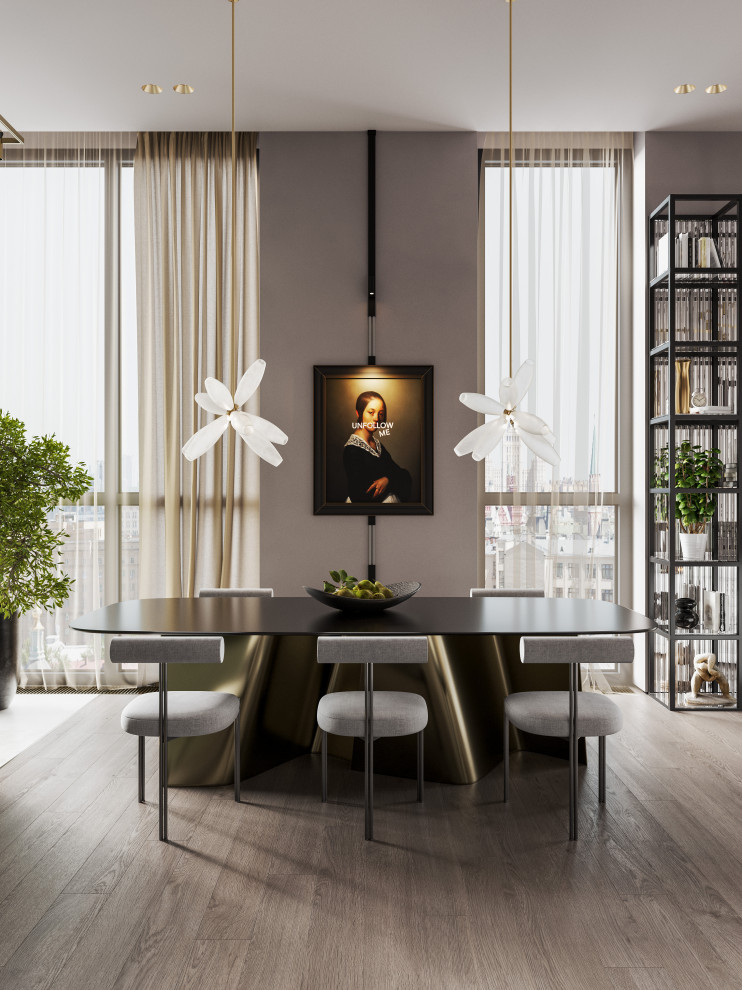 Обеденный стол